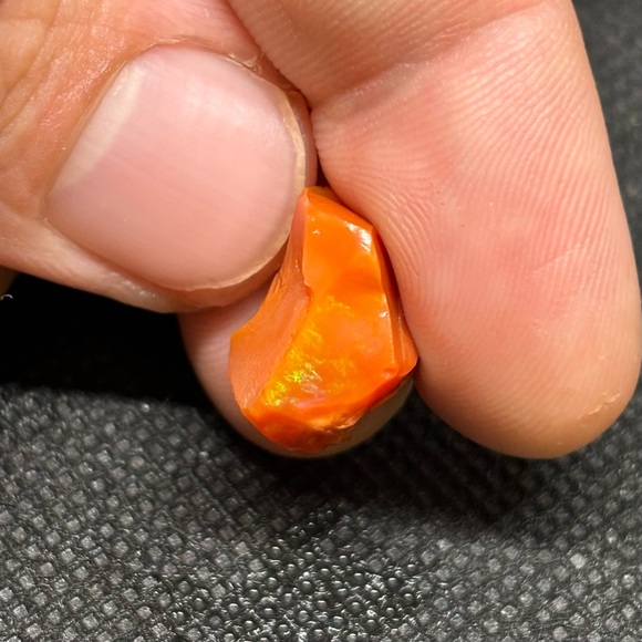 Mexican Rough Fire Opal Cutters Full Of Hidden Colors Uncut Raw Loose - Picture 4 of 15